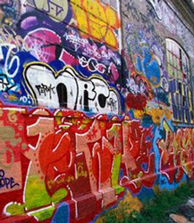 20080519005802-graffiti.jpg