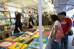 20090602134943-feria-libro.jpg