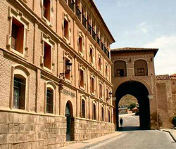 20090901144920-puerta-de-daroca.jpg